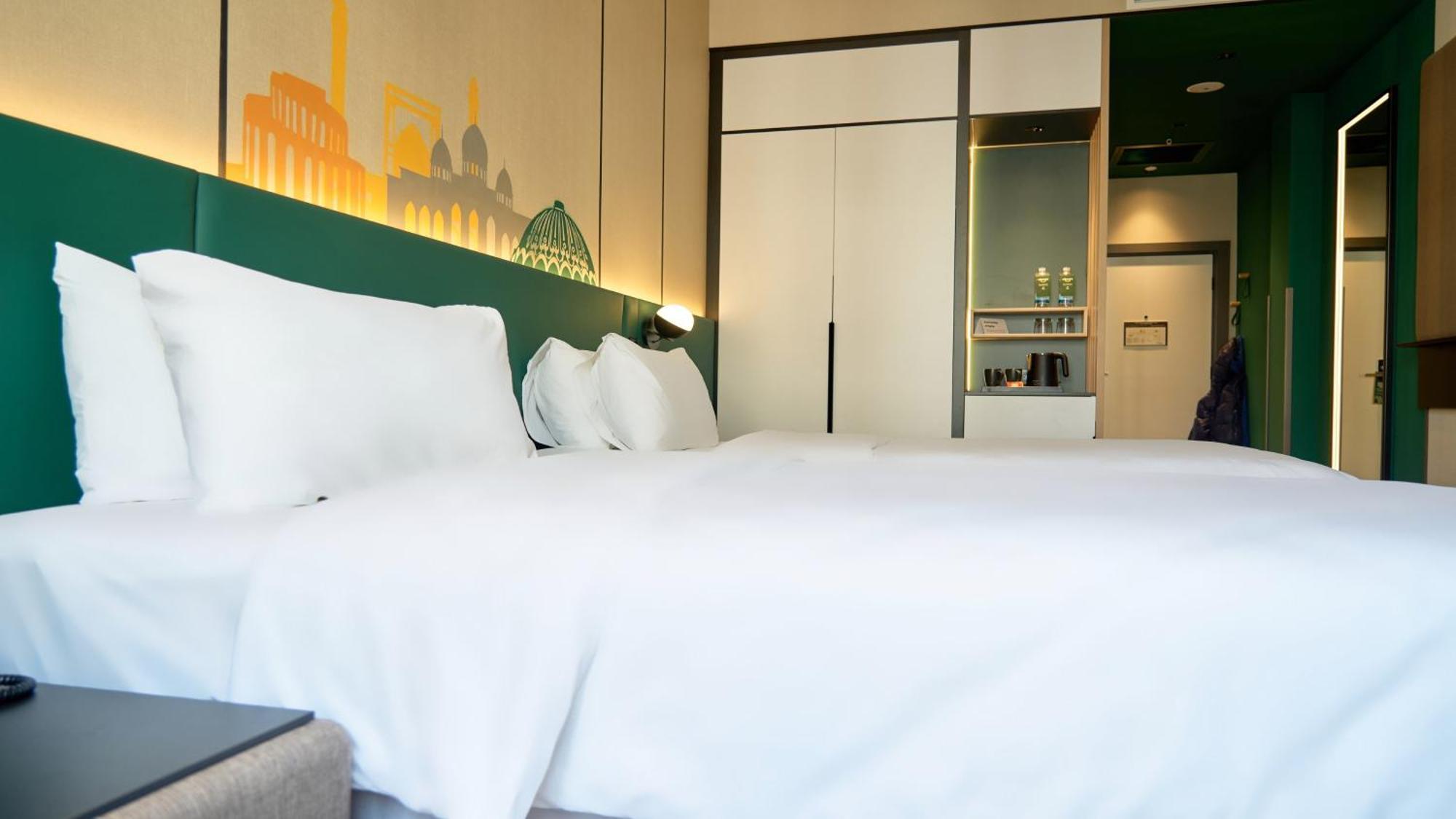 Holiday Inn Tashkent City By Ihg Exterior foto