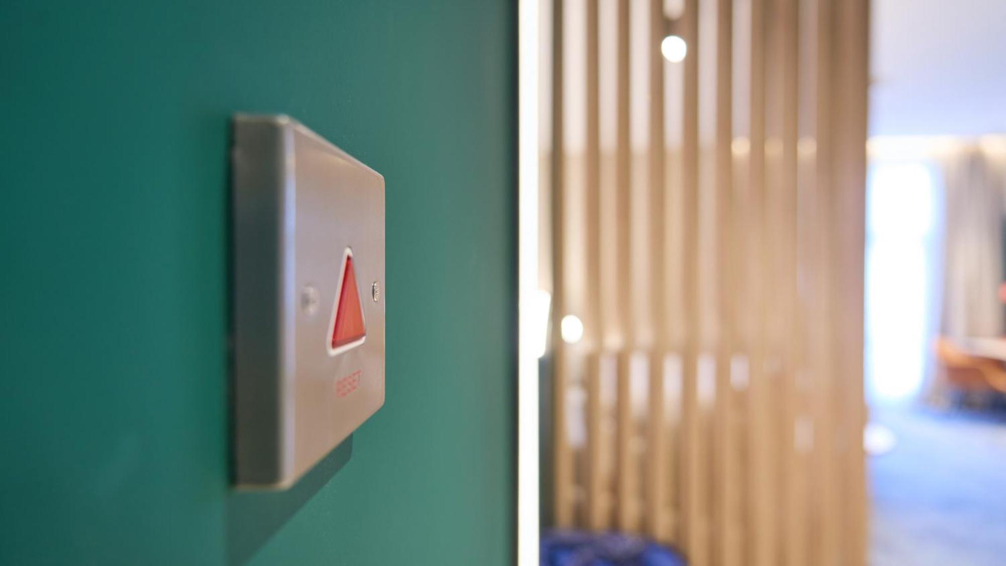 Holiday Inn Tashkent City By Ihg Exterior foto